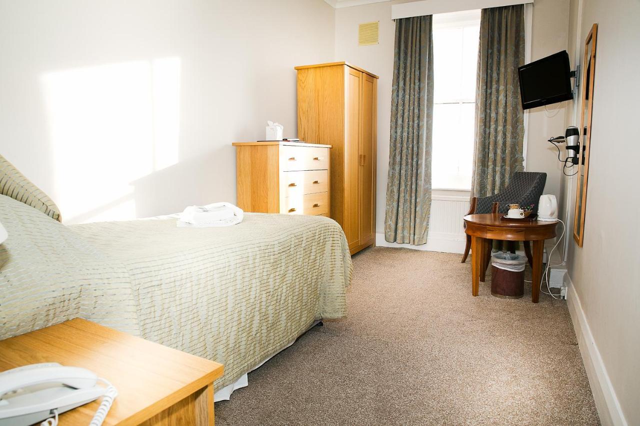 The Cumberland Hotel อีสต์บอร์น ภายนอก รูปภาพ