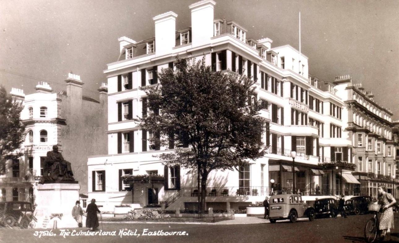 The Cumberland Hotel อีสต์บอร์น ภายนอก รูปภาพ